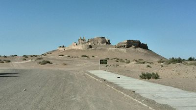 ایرانشهر-قلعه-بمپور-124058