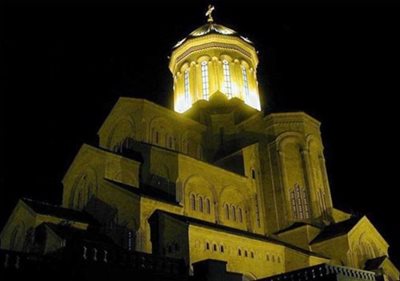 تفلیس-کلیسای-اسمیندا-سامبا-Tbilisi-Sameba-Cathedral-127473
