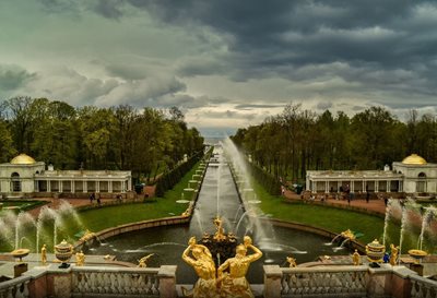 سن-پترزبورگ-قصر-پیترهوف-Cottage-Palace-in-Peterhof-127678