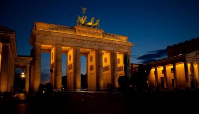 برلین-دروازه-براندنبورگ-Brandenburg-Gate-128033