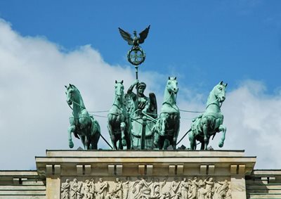 برلین-دروازه-براندنبورگ-Brandenburg-Gate-128018