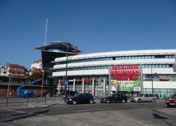 مرکز خرید Gesundbrunnen Gesundbrunnen Center