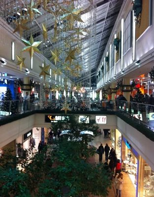 برلین-مرکز-خرید-Gesundbrunnen-Gesundbrunnen-Center-129356