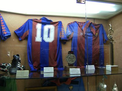 بارسلونا-موزه-باشگاه-فوتبال-بارسلونا-Barcelona-FC-Museum-131148