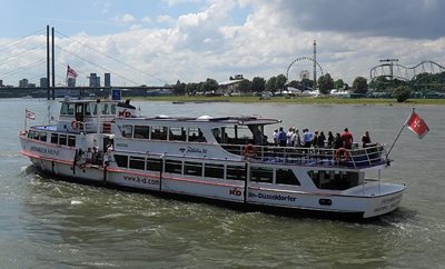 دوسلدورف-تفرجگاه-ساحلی-راین-Rhine-promenade-132957