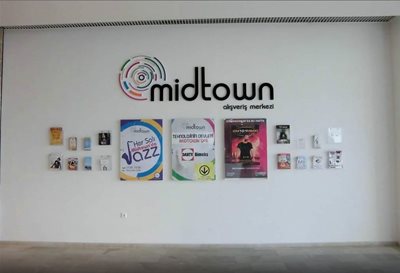 بدروم-مرکز-خرید-مید-تاون-Midtown-Mall-133275