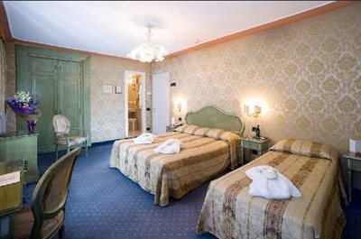 ونیز-هتل-کارلتون-Hotel-Carlton-on-the-Grand-Canal-133656