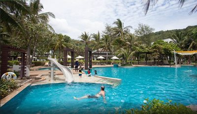 هتل ساحلی کاتاتانی Katathani Phuket Beach Resort