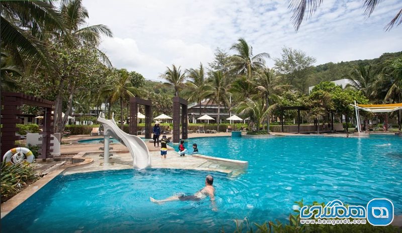 هتل ساحلی کاتاتانی Katathani Phuket Beach Resort