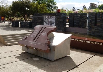ژوهانسبورگ-موزه-پیترسون-Hector-Peterson-Memorial-Museum-135926