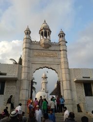مسجد حاجی علی Haji Ali Mosque