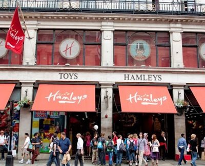 لندن-فروشگاه-هملیز-Hamleys-Toy-Store-139387