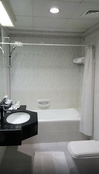 هتل کامفرت این Comfort Inn Hotel