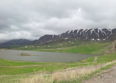 دریاچه باتابات Batabat Lake