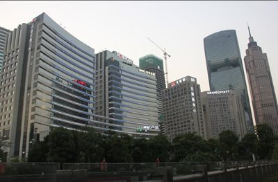 گوانجو-مرکز-خرید-ژویانگ-نیو-سیتی-Guangzhou-Zhujiang-New-City-Shopping-Plaza-141445