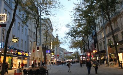 وین-خیابان-ماریا-هیلفر-Mariahilfer-Street-145947