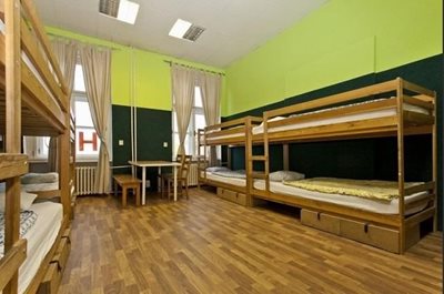 پراگ-ای-پلاس-هتل-A-Plus-Hotel-Hostel-147363