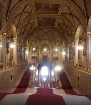 بوداپست-ساختمان-پارلمان-Parliament-Building-150173