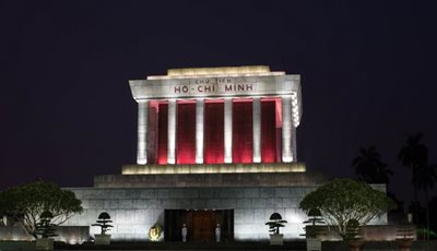 مقبره هو چی مین Ho Chi Minh Mausoleum
