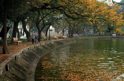 هانوی-دریاچه-هون-کیم-Hoan-Kiem-Lake-150581