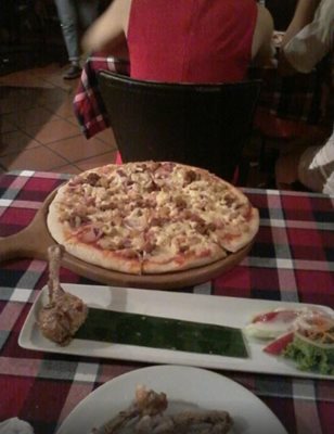 هانوی-پیتزا-پپرونی-Pepperoni-s-Pizza-151252