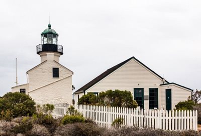سان-دیگو-فانوس-دریایی-الد-پوینت-لاما-Old-Point-Loma-Lighthouse-152390