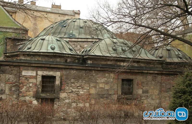 حمام های کرالی Kiraly Medicinal Bath