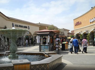 سان-دیگو-اوتلت-لاس-آمریکا-پرمیوم-Las-Americas-Premium-Outlets-153722