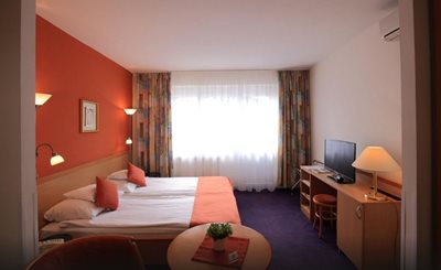 پچ-هتل-کیکلت-Hotel-Kikelet-153771