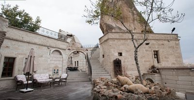 کاپادوکیه-هتل-صخره-ای-کاپادوکیا-Cappadocia-Cave-Suites-154492