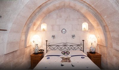 کاپادوکیه-هتل-صخره-ای-کاپادوکیا-Cappadocia-Cave-Suites-154493
