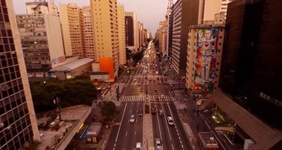 سائوپائولو-خیابان-پائولیسیتا-Paulista-Avenue-154669