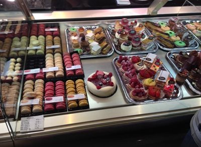 ژنو-کافه-مارتل-Tea-Room-Martel-155176
