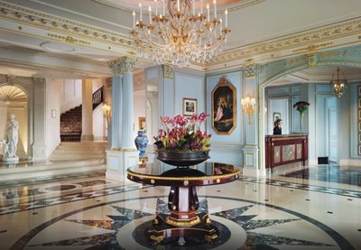 هتل چهار فصل Four Seasons Hotel des Bergues Geneva