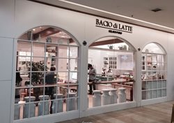 کافه Bacio di Latte