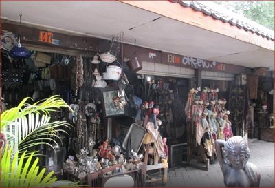 جاکارتا-بازار-جالان-سورابایا-Flea-Market-at-Jalan-Surabaya-155997