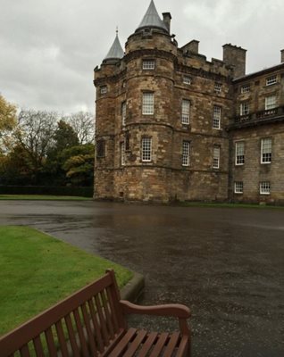 ادینبورگ-کاخ-هولیرود-هاوس-Palace-of-Holyroodhouse-156929
