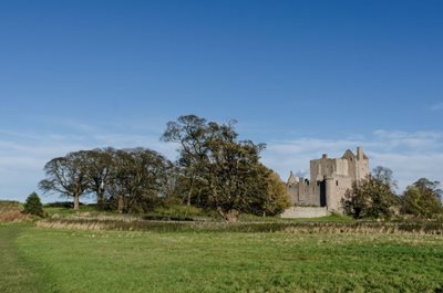 ادینبورگ-قلعه-کریگ-میلر-Craigmillar-Castle-157247