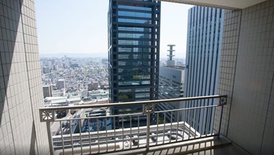 اوساکا-هتل-مونتری-Hotel-Monterey-Lasoeur-Osaka-161721