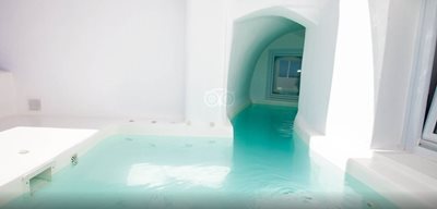 سانتورینی-هتل-Canaves-Oia-Hotel-162085