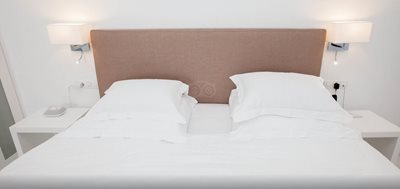 سانتورینی-هتل-Canaves-Oia-Hotel-162087