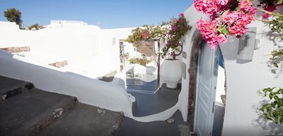 سانتورینی-هتل-Canaves-Oia-Hotel-162082