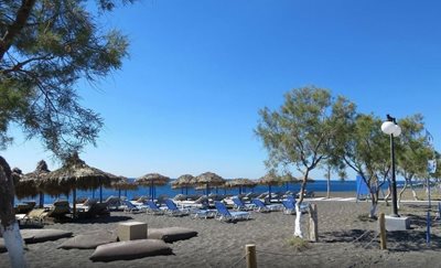سانتورینی-ساحل-پریسا-Perissa-Beach-163548