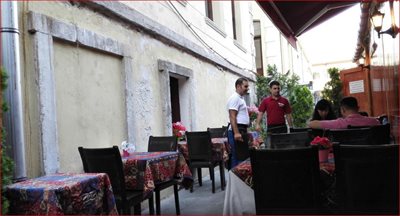 استانبول-کافه-رستوران-اولد-اوتومان-Old-Ottoman-Cafe-Restaurant-163697