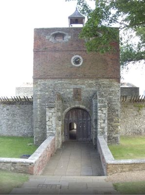 روچستر-قلعه-آپنور-Upnor-Castle-164618