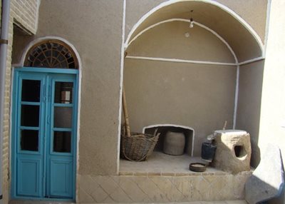 ورزنه-اقامتگاه-بومگردی-چاپاکر-167019