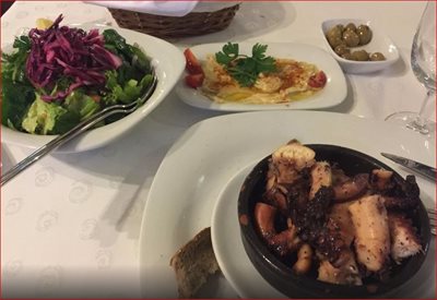 کوش-آداسی-رستوران-مزگیت-Mezgit-Restaurant-167274