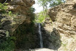 آبشار کارا