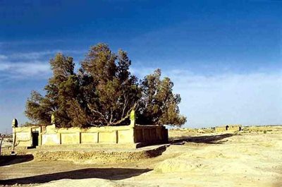 زابل-زیارتگاه-بی-بی-دوست-174062