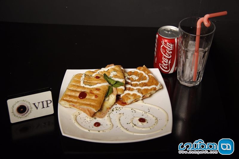 کافه گرند تاک